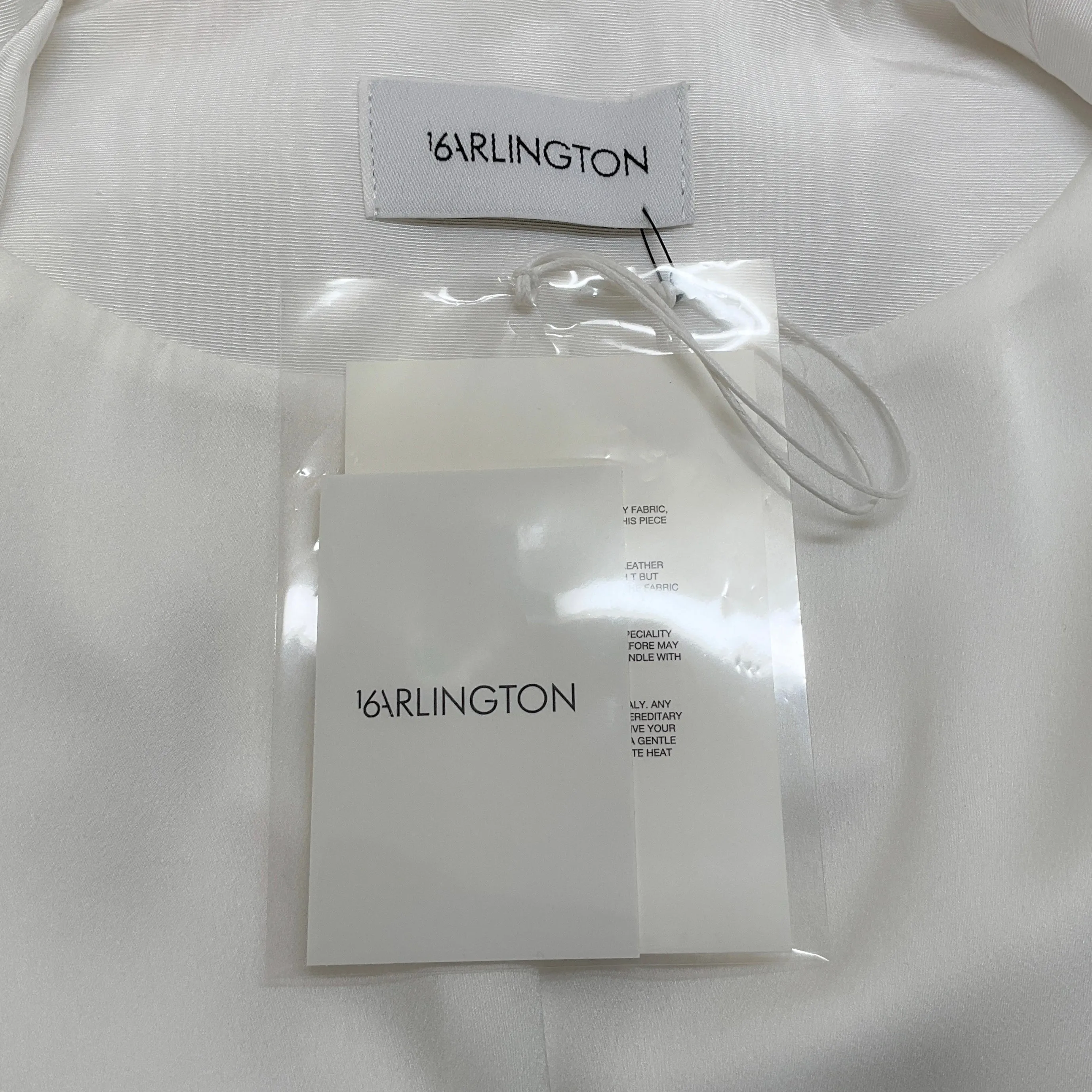 16 Arlington White Puff Sleeve Blazer