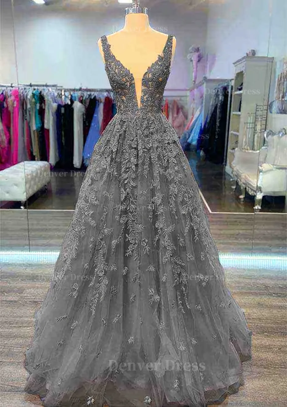 A-line V Neck Sleeveless Long/Floor-Length Lace Prom Dress With Beading