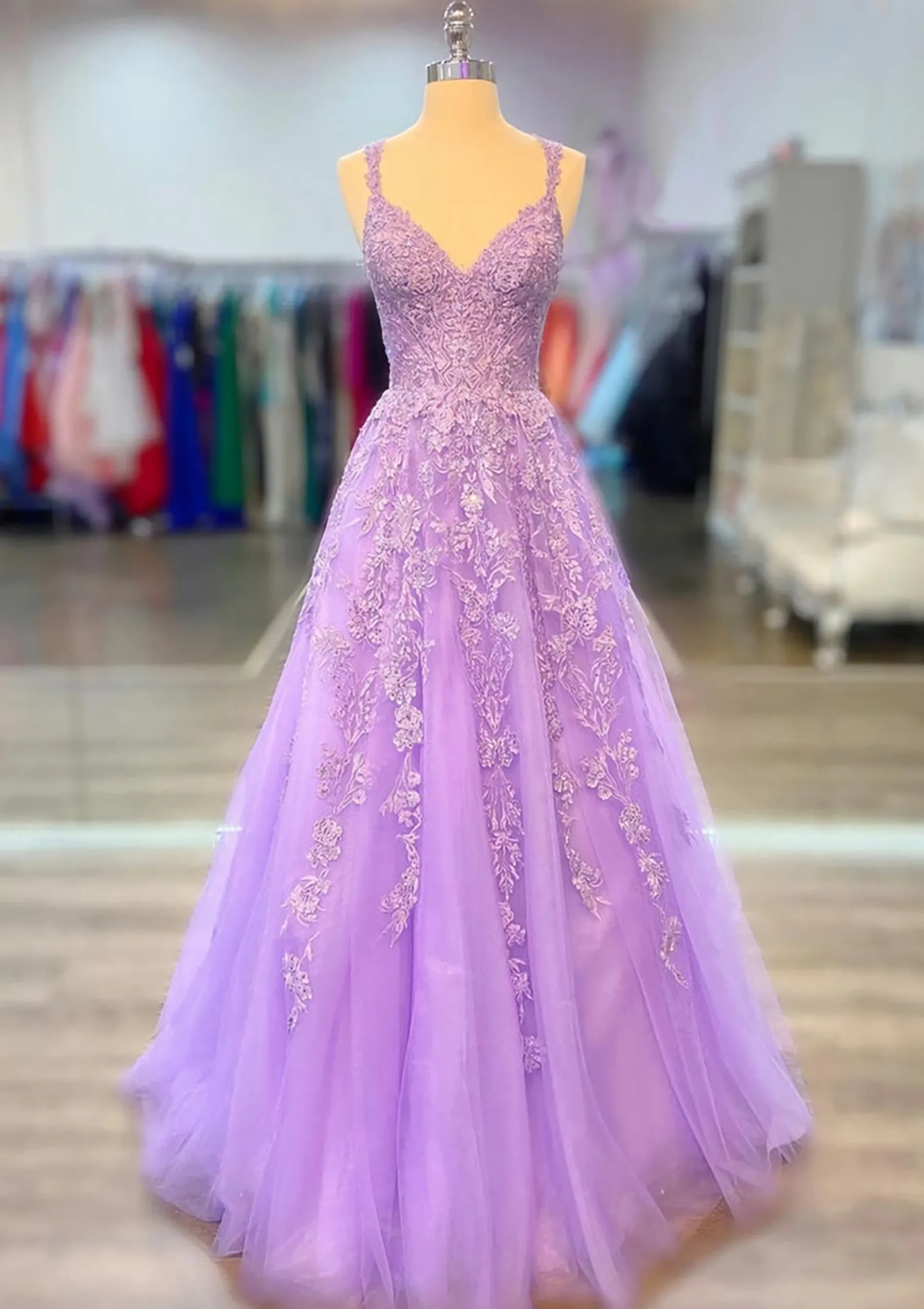 A-line V Neck Spaghetti Straps Long/Floor-Length Lace Prom Dress With Beading