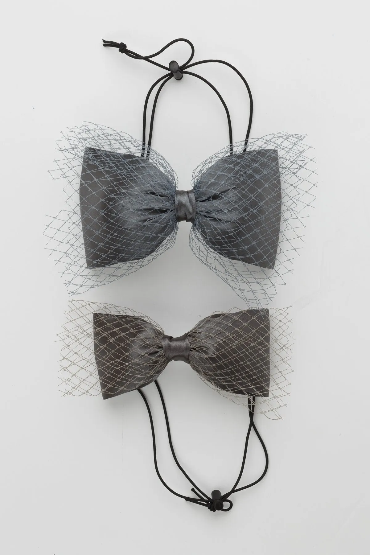 Avant Garde Bow Petit - Charcoal