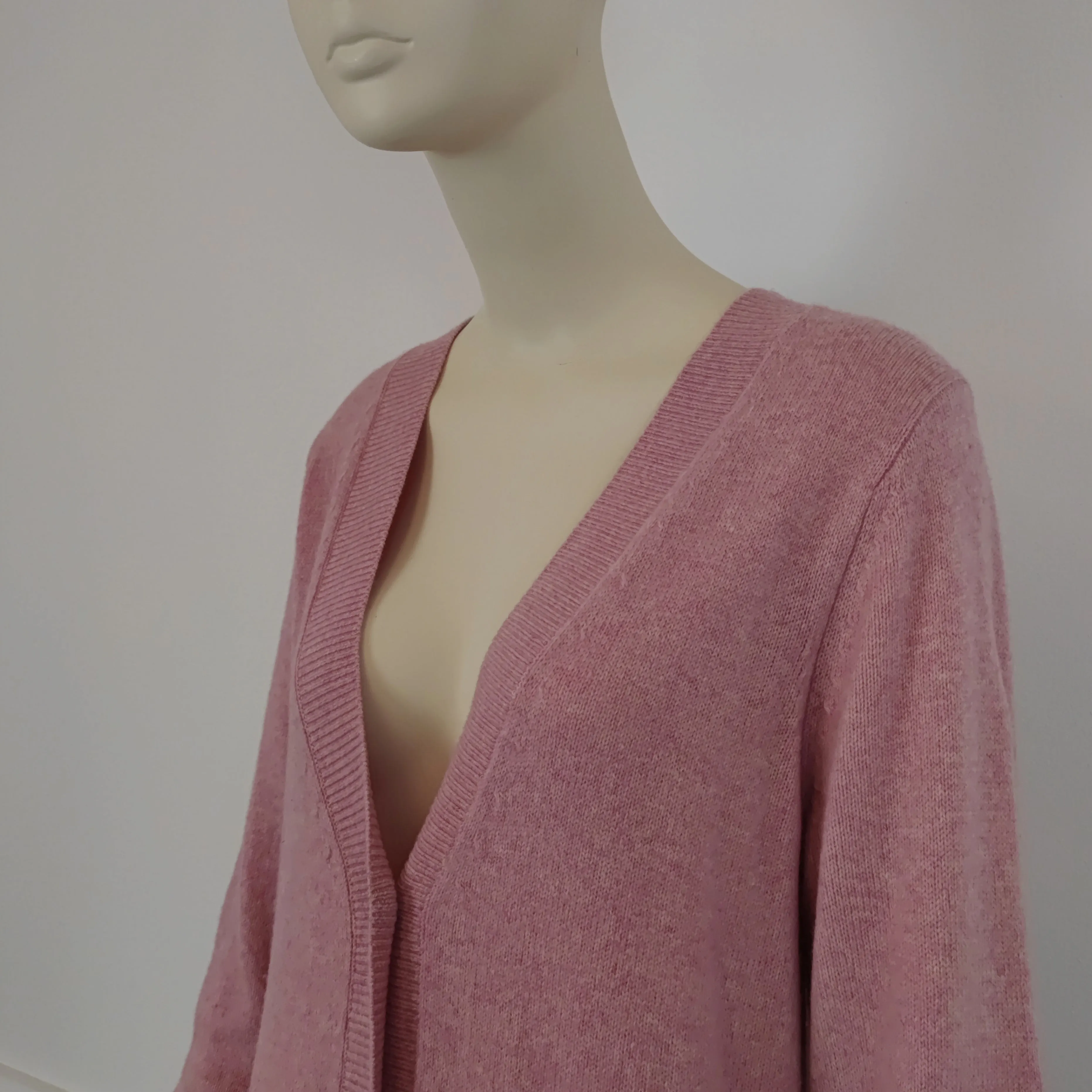 Cardigan Ganni rosa