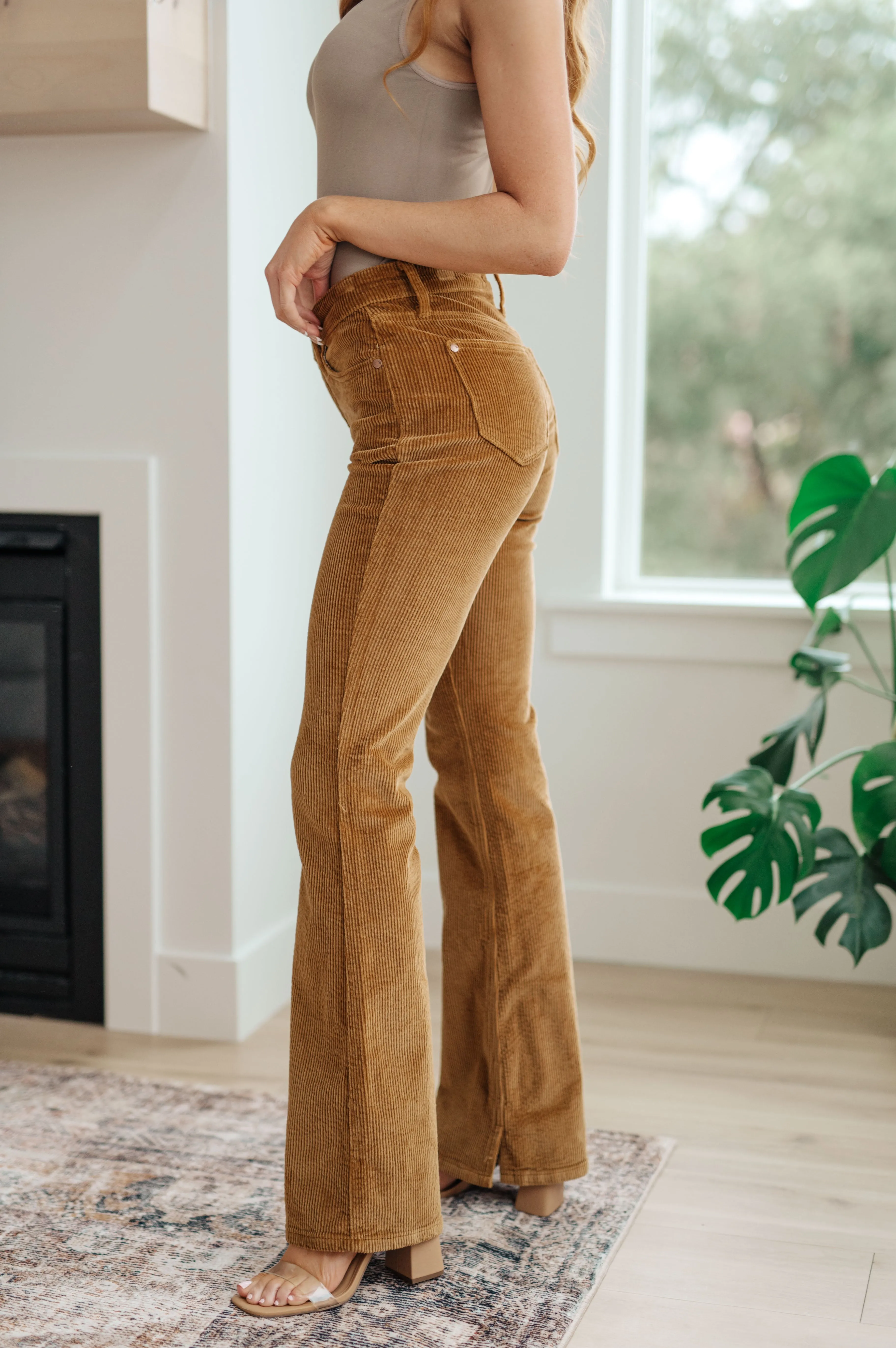 Cordelia Bootcut Corduroy Pants in Camel