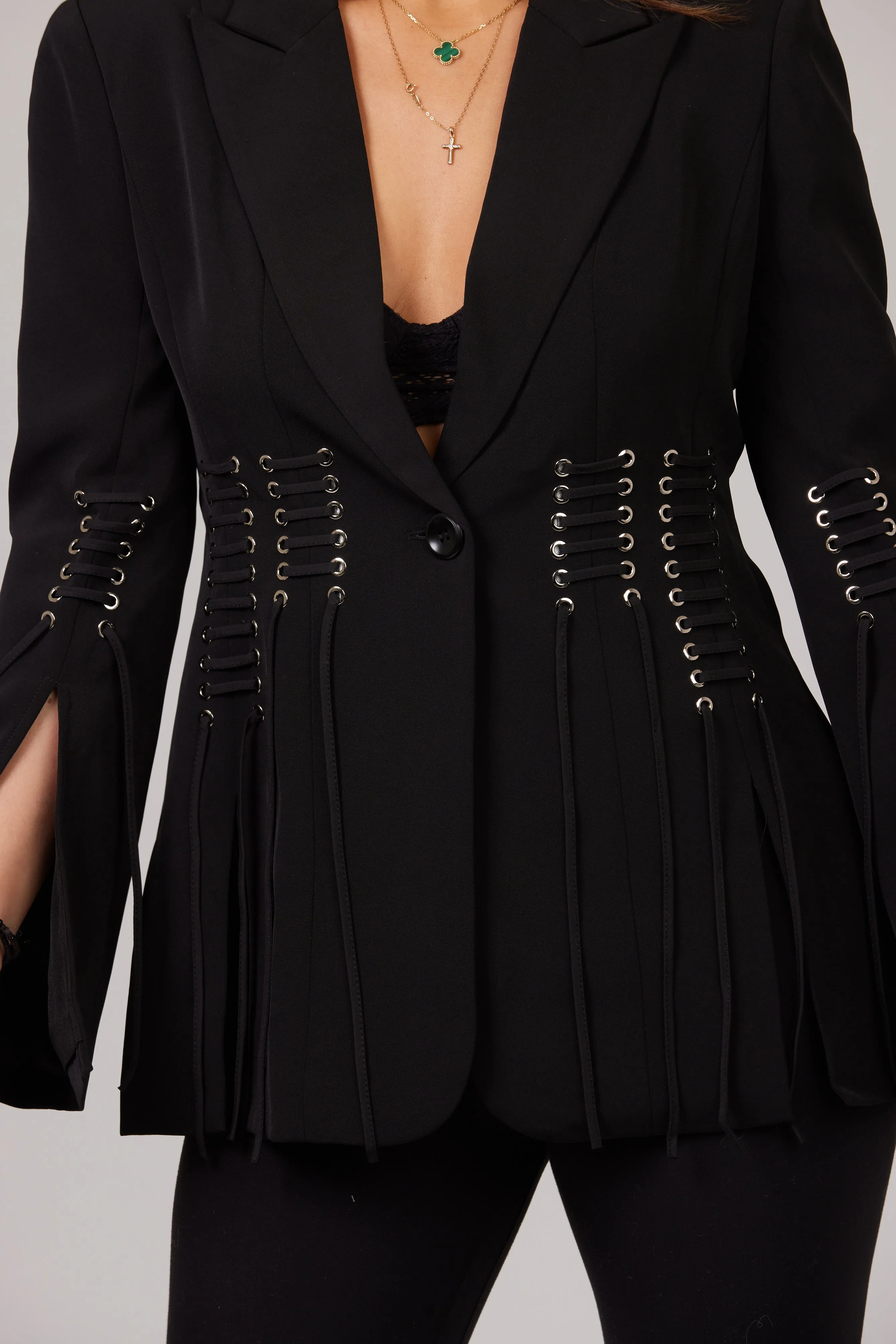 DORA BLACK SLIT SLEEVE WITH WAIST DETAILS BLAZER