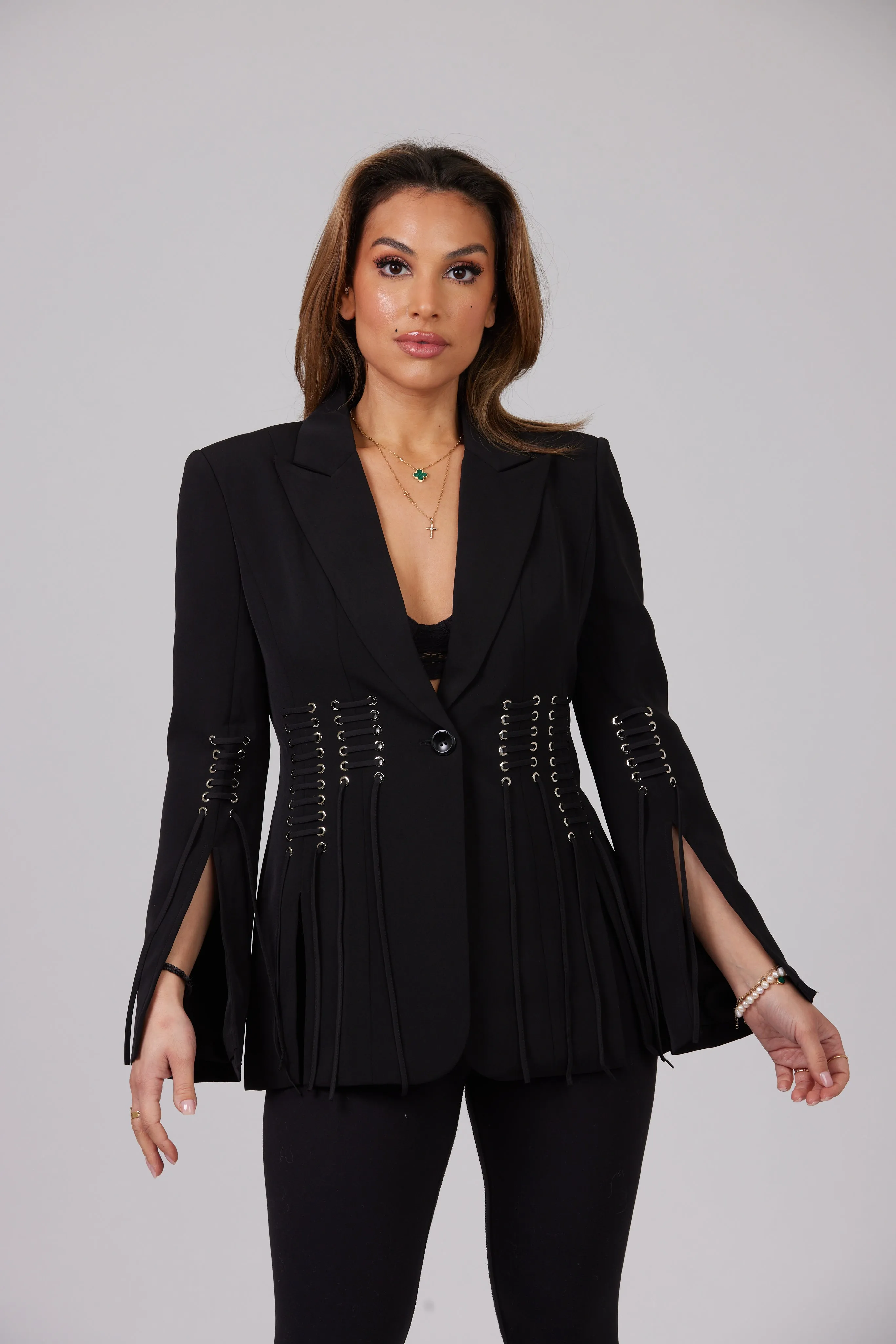 DORA BLACK SLIT SLEEVE WITH WAIST DETAILS BLAZER