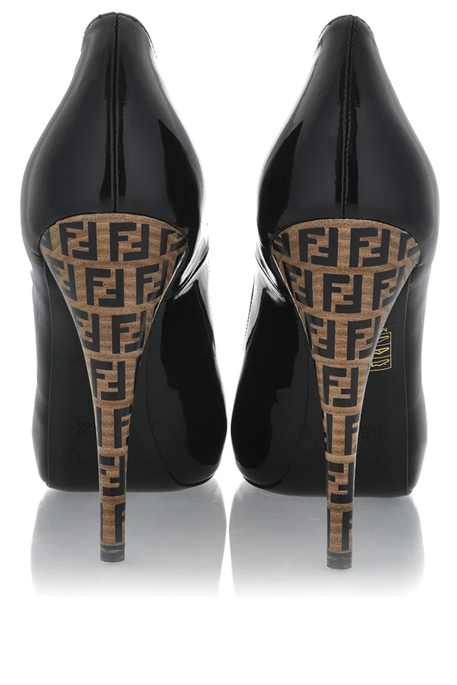 FENDI SPUNTATA VERNICE Peep Toe