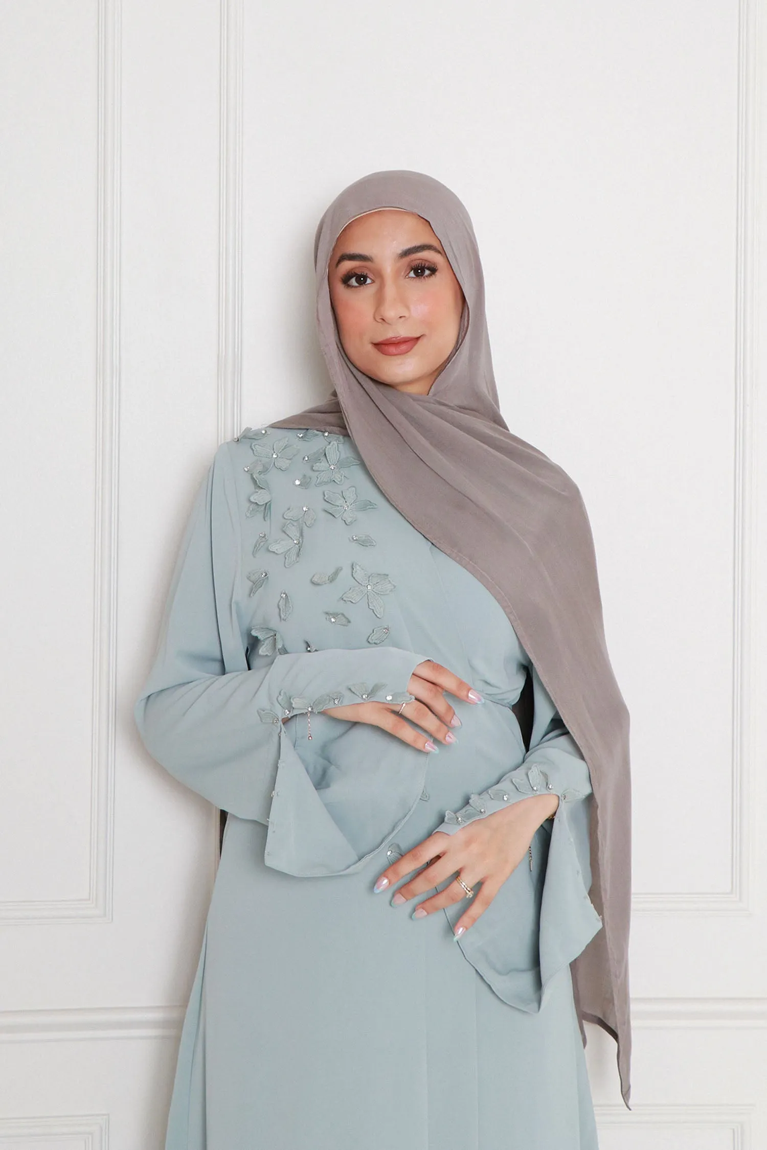 Lilian Embroidery Abaya Set- Mint Gray