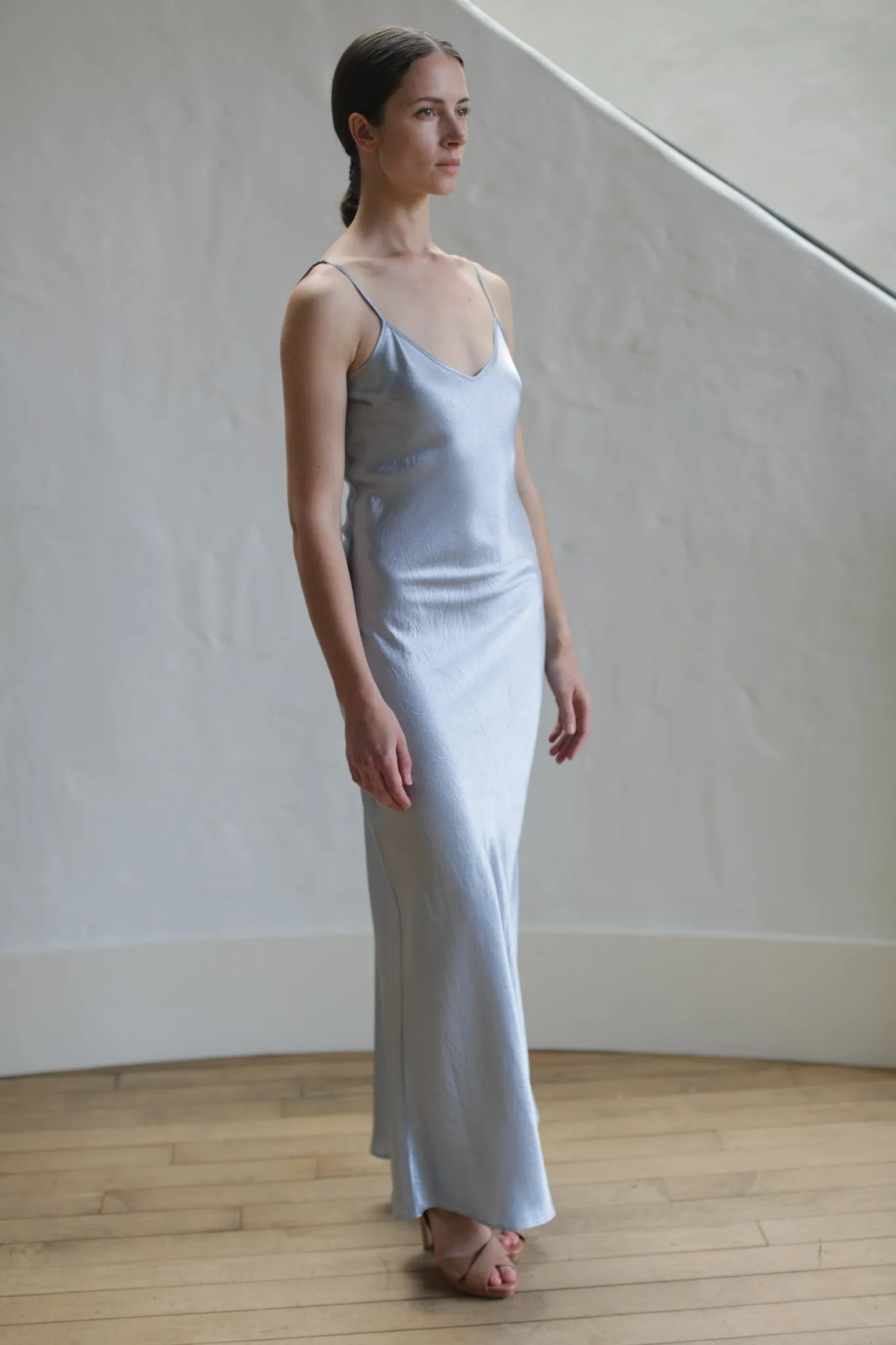 Liquid Slip Dress Long | Aluminum