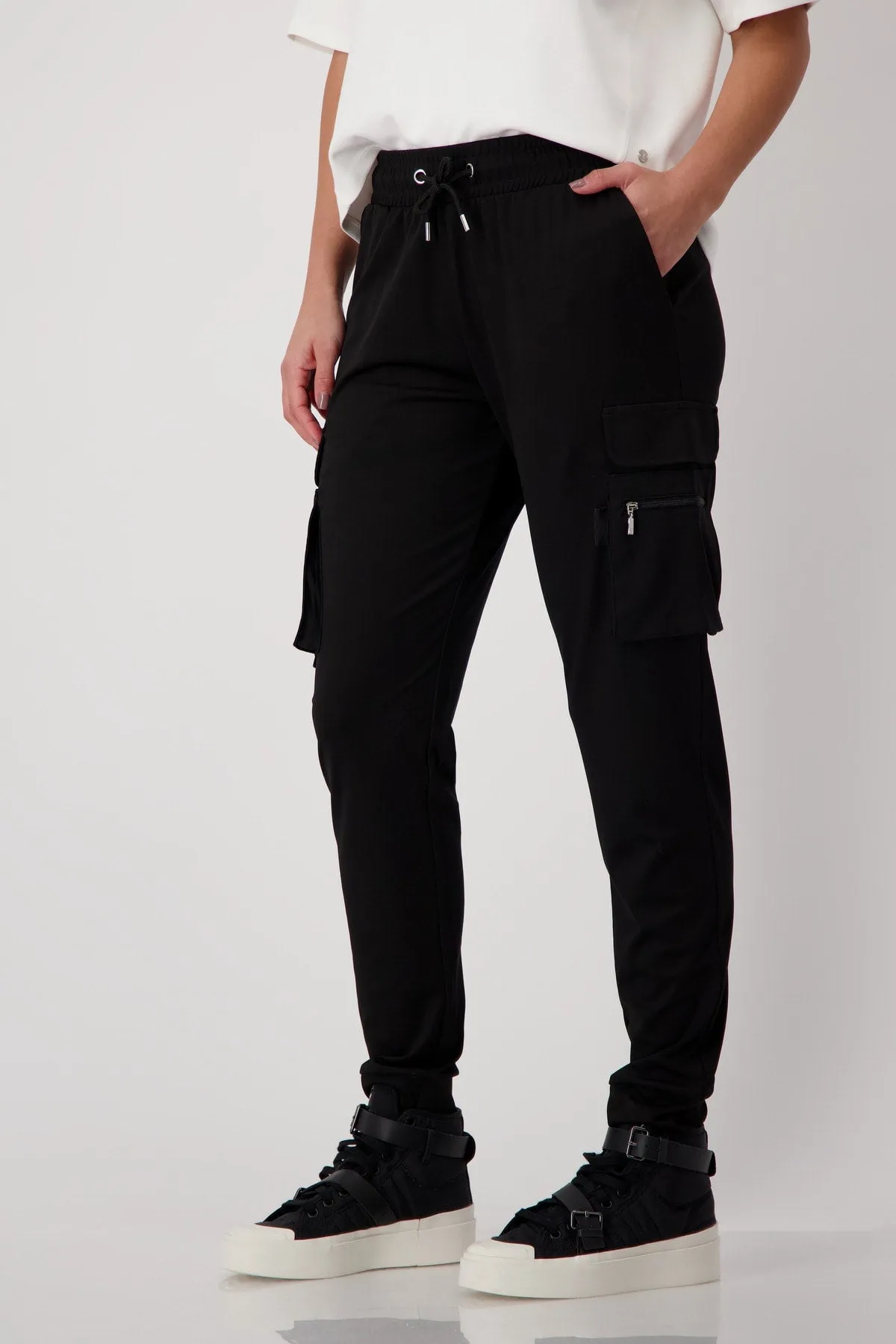 Monari Cargo Pants - Black