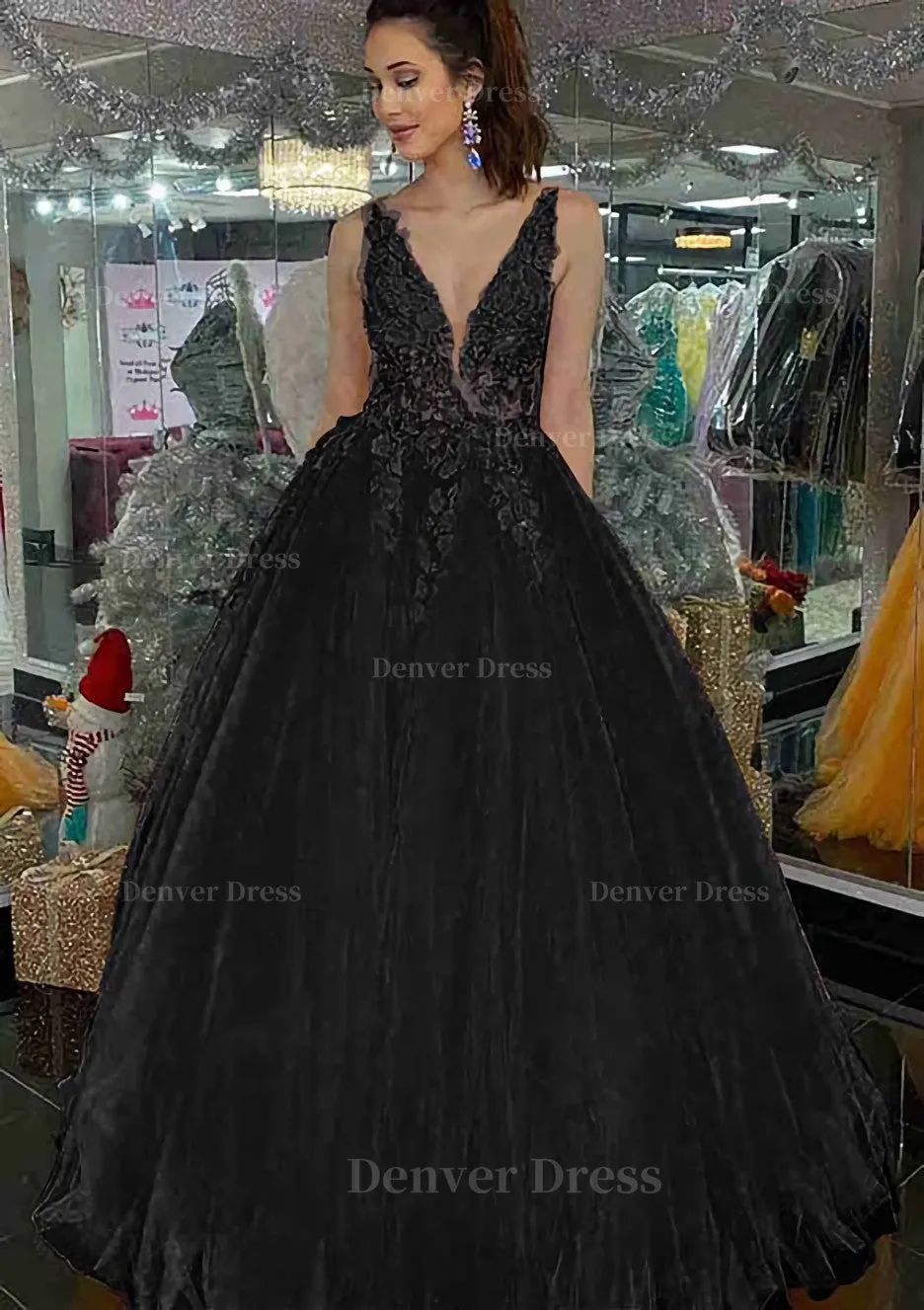 Princess V Neck Long/Floor-Length Tulle Prom Dress With Appliqued