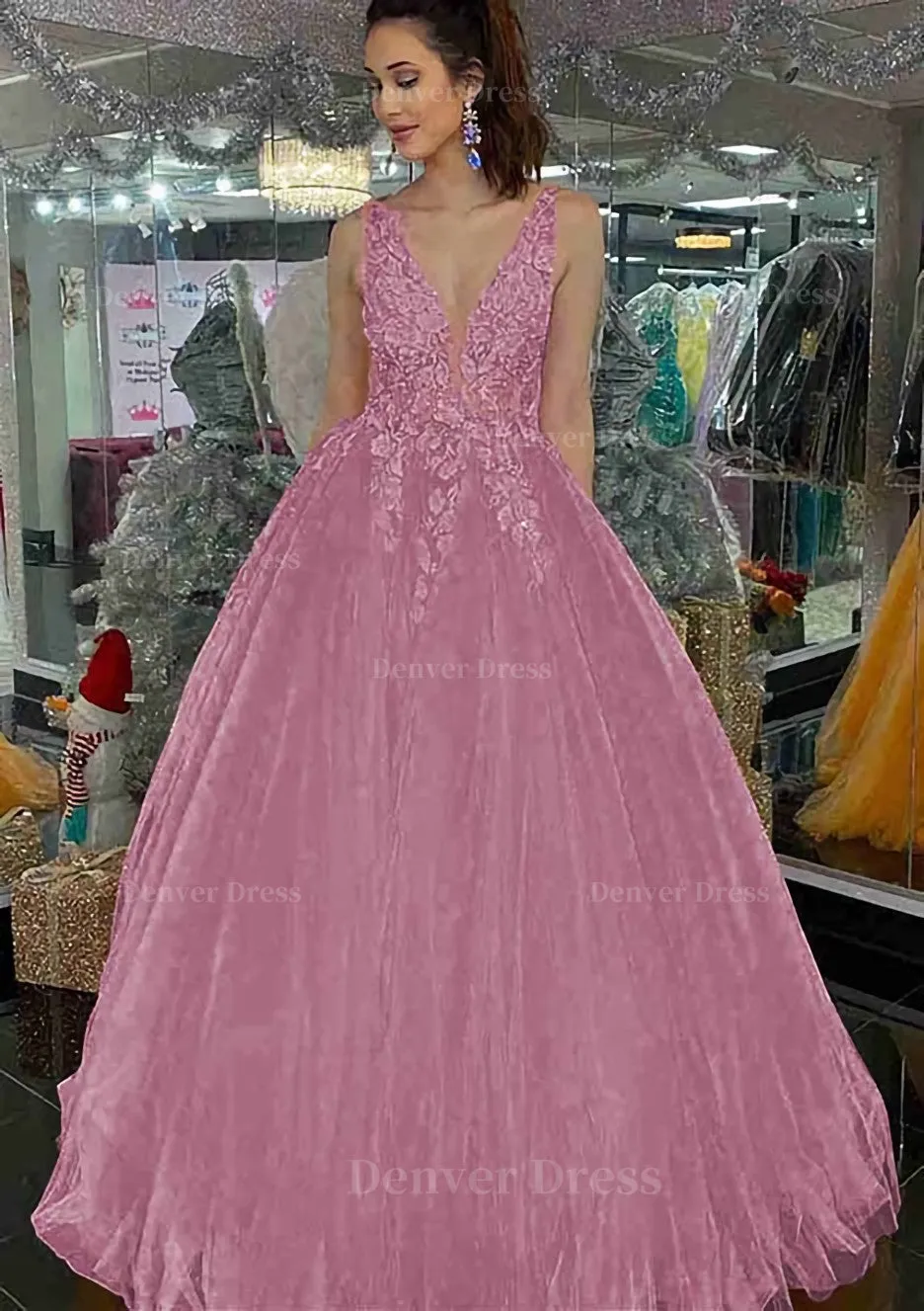 Princess V Neck Long/Floor-Length Tulle Prom Dress With Appliqued