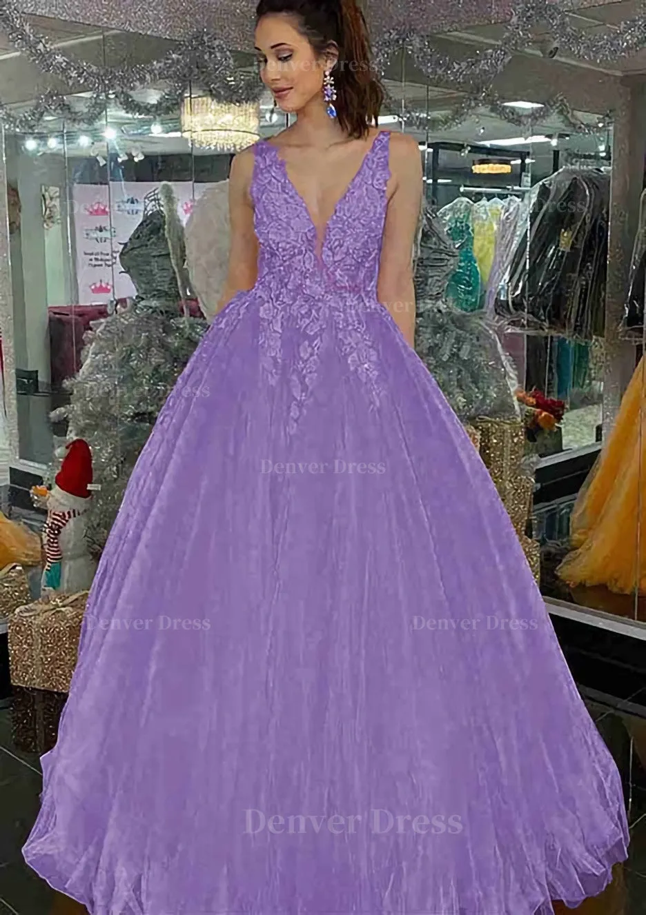 Princess V Neck Long/Floor-Length Tulle Prom Dress With Appliqued