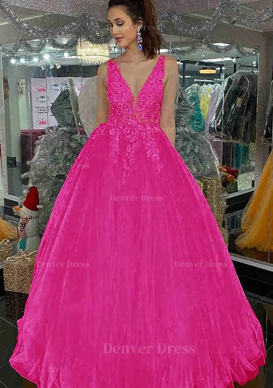 Princess V Neck Long/Floor-Length Tulle Prom Dress With Appliqued