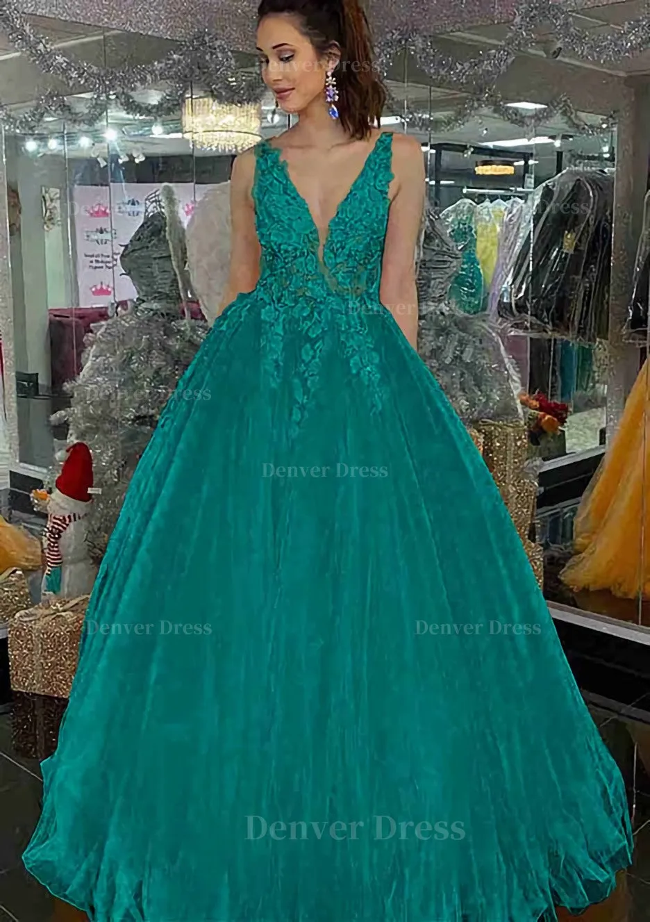 Princess V Neck Long/Floor-Length Tulle Prom Dress With Appliqued