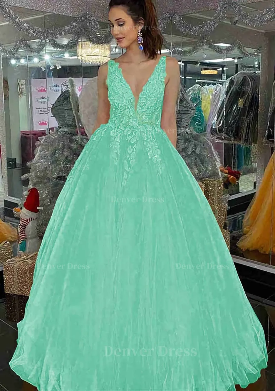 Princess V Neck Long/Floor-Length Tulle Prom Dress With Appliqued