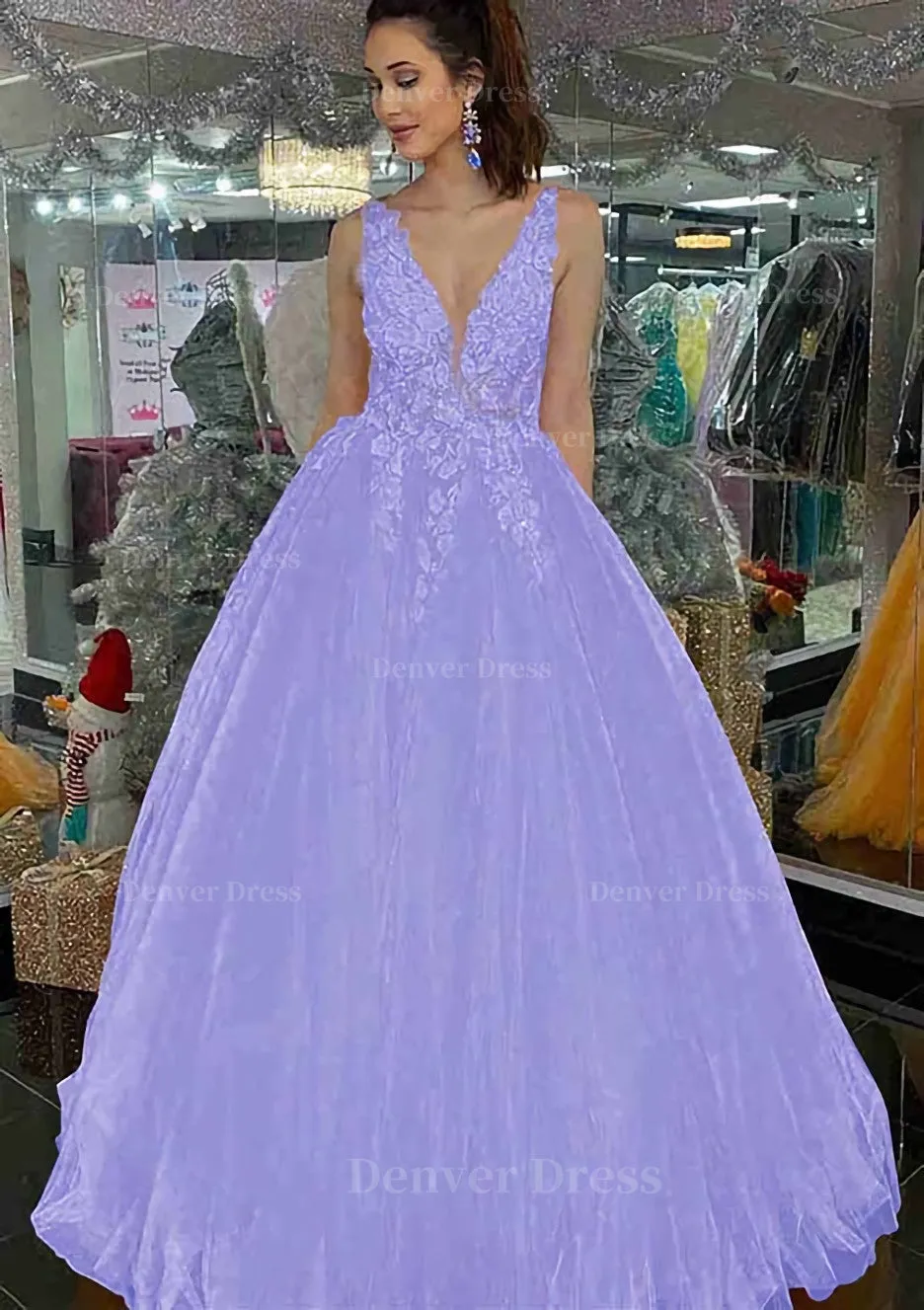 Princess V Neck Long/Floor-Length Tulle Prom Dress With Appliqued