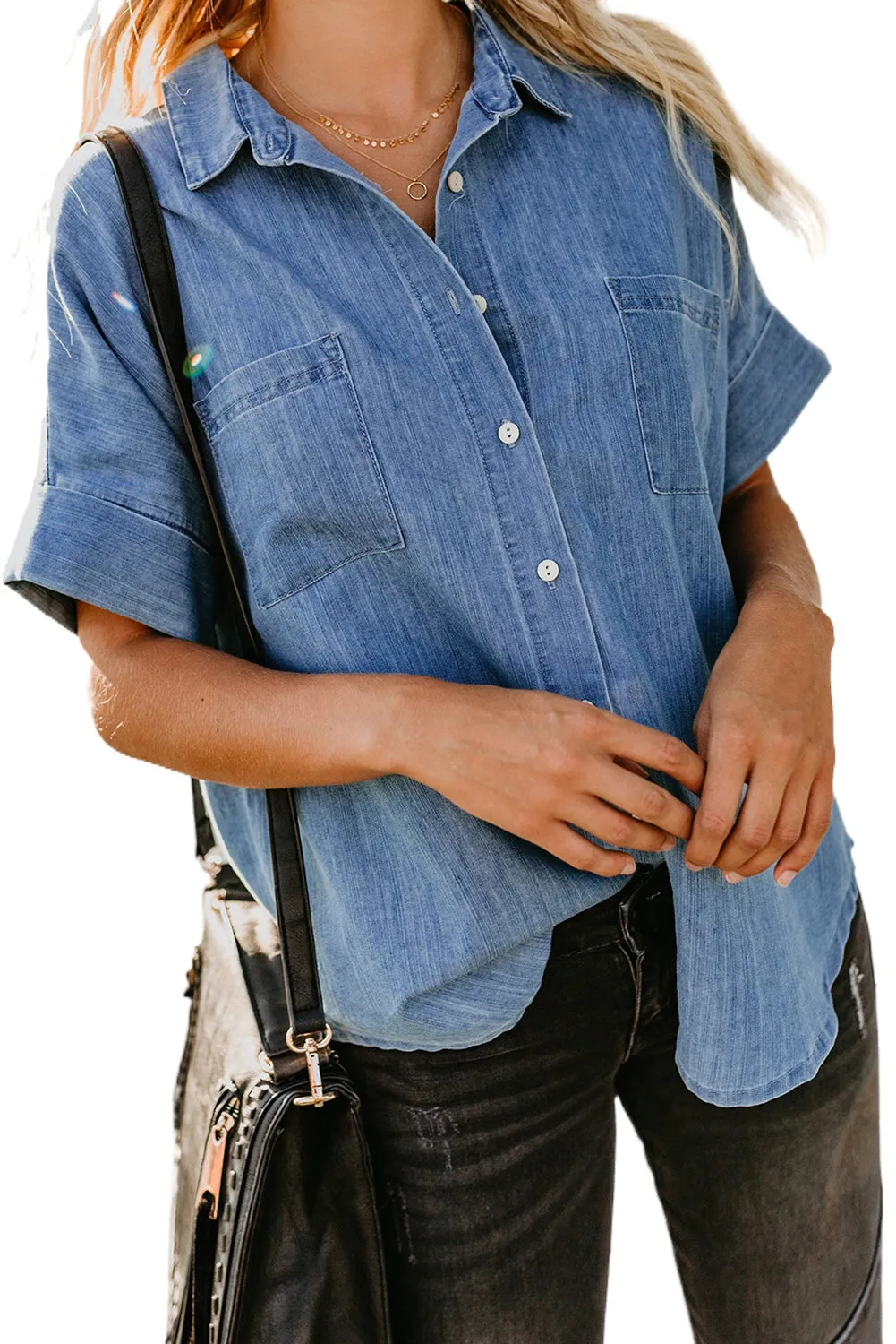 Standard Collar Short Sleeve Double Pocket Denim Shirt