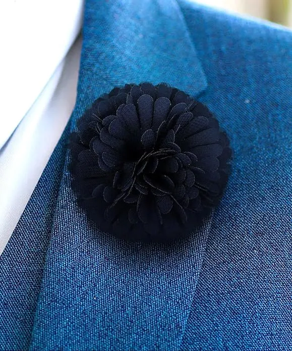 Vittorio Vico Unisex Carnation Flower Lapel Pin